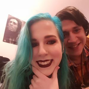 Meet your Posher, Lizzie